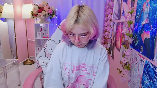 Snapshot of Coconut_Mia chatting on November 2025 09:57:02 PM Coconut Mia online show from November 2025 09:57:02 PM