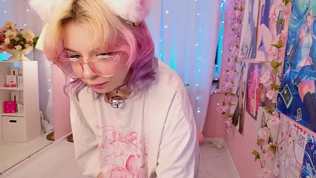 Snapshot of Coconut_Mia chatting on November 2025 03:03:02 PM Coconut Mia online show from November 2025 03:03:02 PM