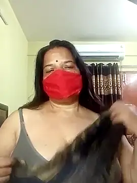 Snapshot of IndianAngle chatting on January 2025 07:31:02 PM IndianAngle online show from January 2025 07:31:02 PM