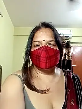 Snapshot of IndianAngle chatting on February 2025 09:56:01 PM IndianAngle online show from February 2025 09:56:01 PM