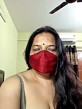 Snapshot of IndianAngle chatting on February 2025 08:36:01 PM IndianAngle online show from February 2025 08:36:01 PM