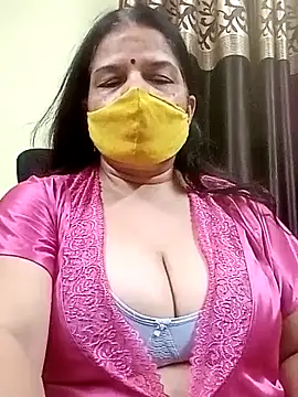 Snapshot of IndianAngle chatting on October 2025 08:29:02 PM IndianAngle online show from October 2025 08:29:02 PM