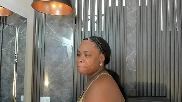 SaraiEvans online show from February 2025 03:23:01 AM