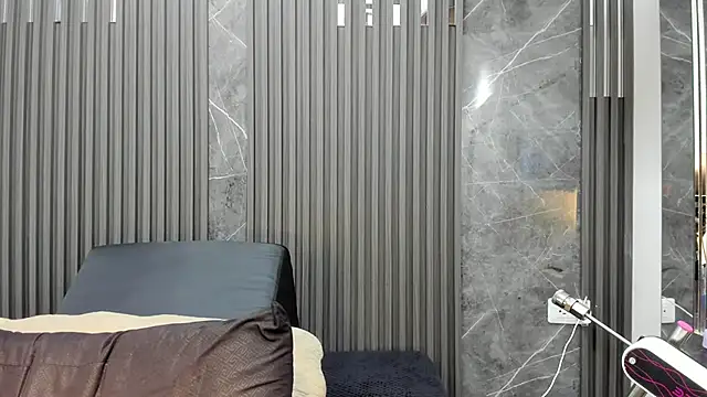 SaraiEvans online show from September 2025 03:21:02 AM