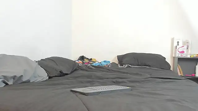 evanandsunny online show from December 2024 10:39:02 PM