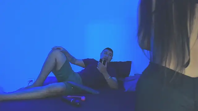 evanandsunny online show from September 2025 03:11:02 AM