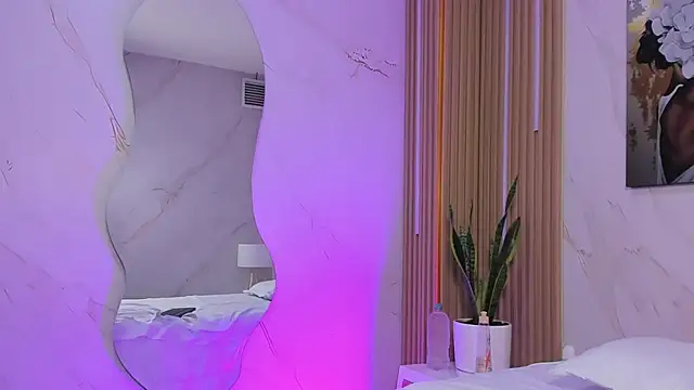 Daphne81  online show from September 2025 02:27:01 AM