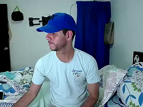 dirty boy horny online show from November 2025 09:35:02 PM