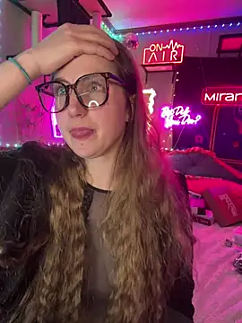 mirannacult online show from December 2024 11:55:01 PM