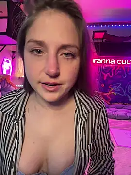 mirannacult online show from December 2024 01:06:02 PM