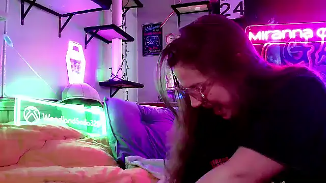 mirannacult online show from March 2025 10:05:01 PM