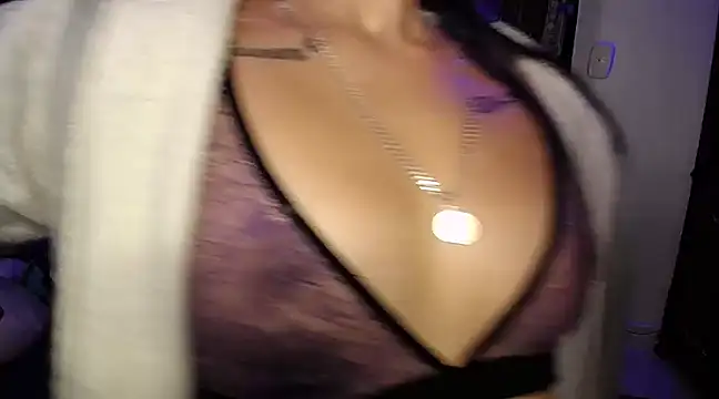 iam valery online show from December 2024 03:47:02 AM