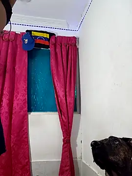 Michelle Brito1 online show from February 2026 01:54:01 PM