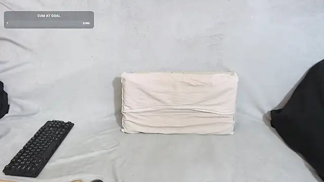 qustci-couple online show from March 2025 05:18:01 PM