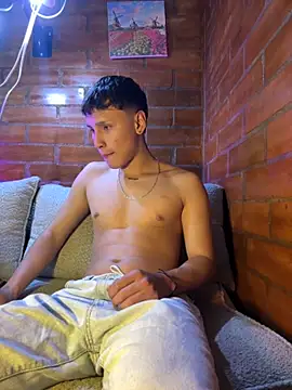 Snapshot of pipeynick chatting on October 2025 01:03:02 AM pipeynick online show from October 2025 01:03:02 AM