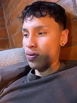 Snapshot of pipeynick chatting on October 2025 01:26:01 AM pipeynick online show from October 2025 01:26:01 AM