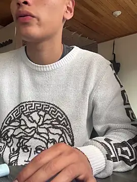 Snapshot of pipeynick chatting on November 2025 09:47:01 PM pipeynick online show from November 2025 09:47:01 PM