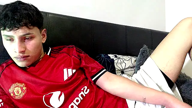 Snapshot of pipeynick chatting on February 2026 10:24:02 PM pipeynick online show from February 2026 10:24:02 PM