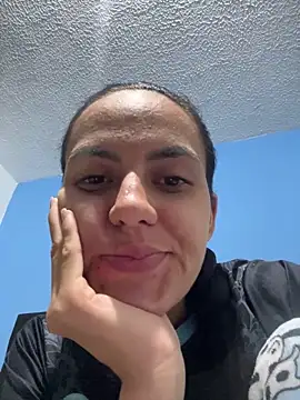 karolainvalentina online show from March 2026 01:35:02 AM