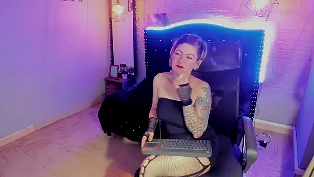 Maria fernandaxxx  online show from December 2024 09:17:02 AM