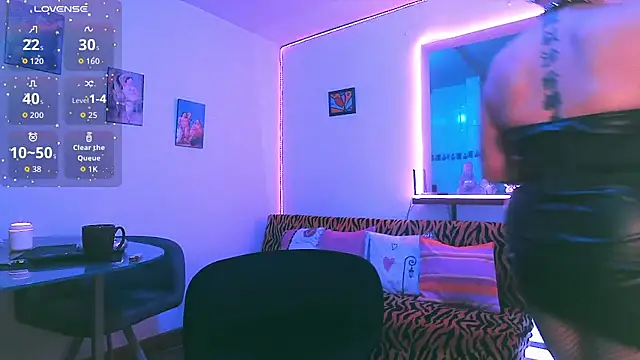 Maria fernandaxxx  online show from September 2025 09:48:02 PM