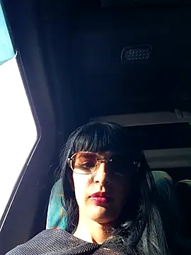 charllotee dark online show from May 2026 09:53:01 PM