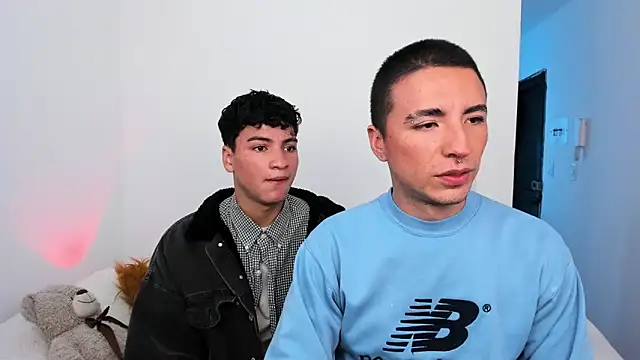 sweet boys xx online show from November 2025 12:17:01 PM