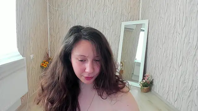 AishaRouhi online show from February 2025 08:27:02 AM