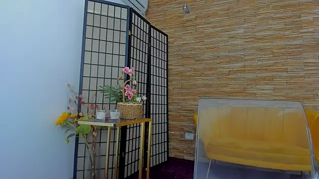 AishaRouhi online show from September 2025 04:01:02 AM