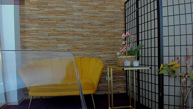 AishaRouhi online show from September 2025 04:12:01 AM