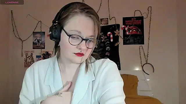 BebKonie online show from December 2024 03:52:01 PM