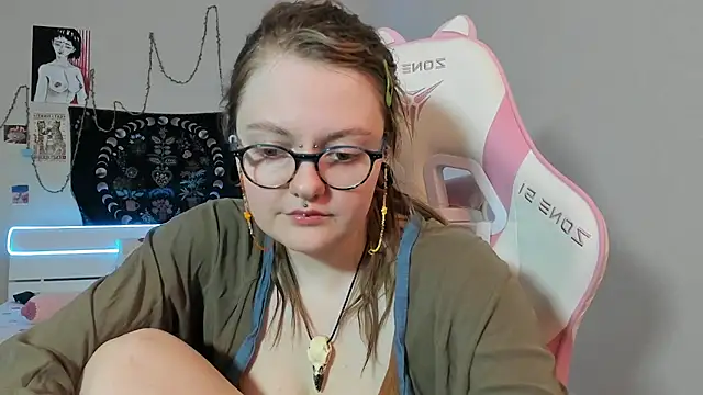 BebKonie online show from March 2025 01:26:01 AM