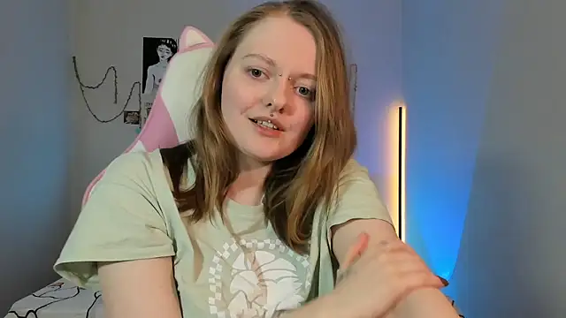 BebKonie online show from March 2025 12:41:01 PM