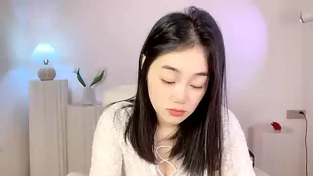 cloud8822 online show from December 2024 02:06:01 PM