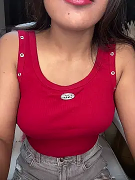 LeisyXO online show from January 2025 06:56:01 PM