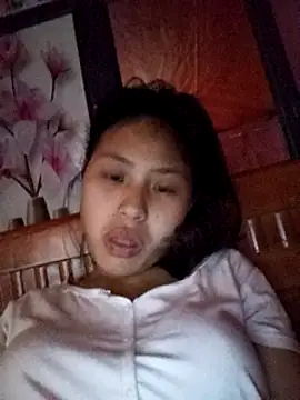 trieungoclnt online show from March 2025 04:38:02 AM