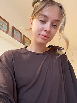 enjoy my beauty online show from October 2025 05:21:02 AM