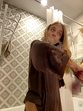 enjoy my beauty online show from November 2025 05:39:02 AM