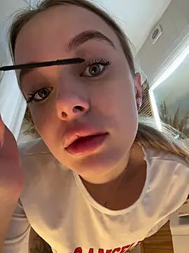 enjoy my beauty online show from March 2026 06:19:01 AM