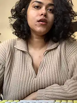 Curvydesifromgermany online show from March 2025 03:24:01 PM