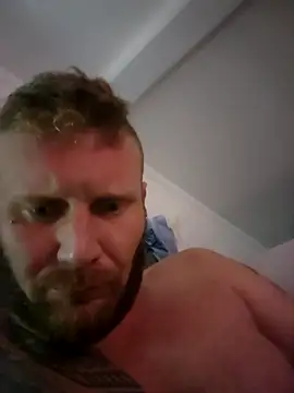 Hunnyhunty420 online show from April 2026 11:33:01 AM