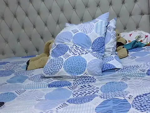 Curvy matilda online show from February 2026 05:01:02 AM