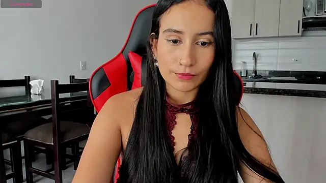 Kira Gonzales  online show from February 2025 03:19:01 PM