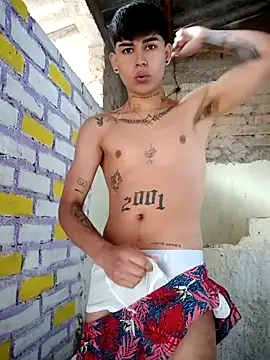 Lukas strong online show from October 2025 01:23:01 PM