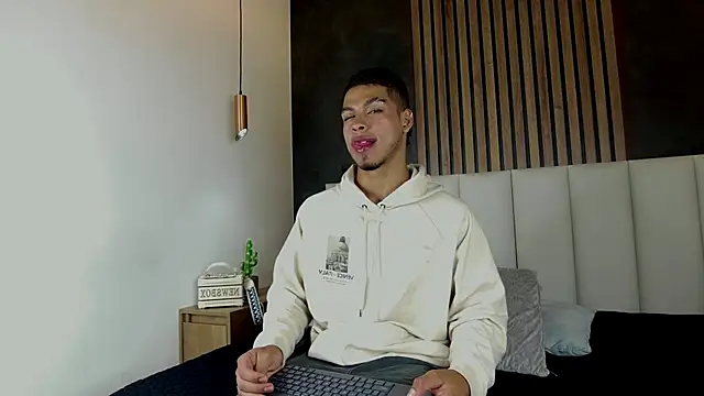 Ken-boy  online show from February 2025 02:25:02 AM