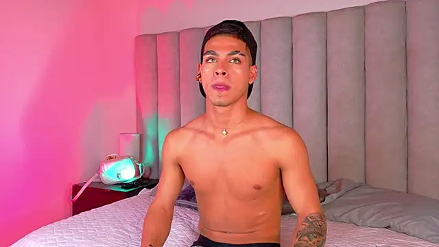 Ken-boy  online show from February 2025 03:36:02 AM