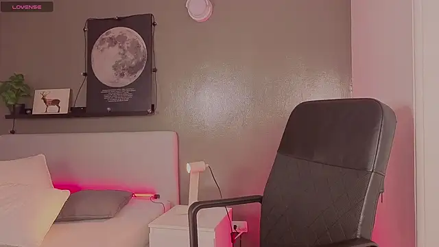 Ken-boy  online show from October 2025 11:55:02 AM