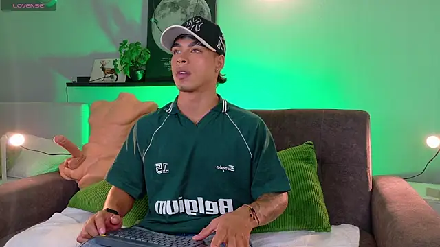 Ken-boy  online show from April 2026 08:53:02 AM