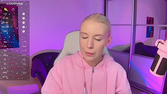 Selenatrend online show from September 2025 12:29:01 PM