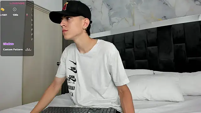 Dei v 48 online show from December 2024 07:25:02 PM